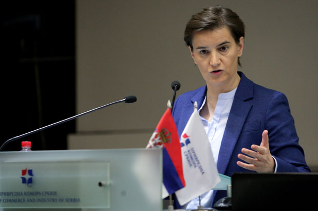 Премијерка са привредницима: Питамо бизнис за прави пут